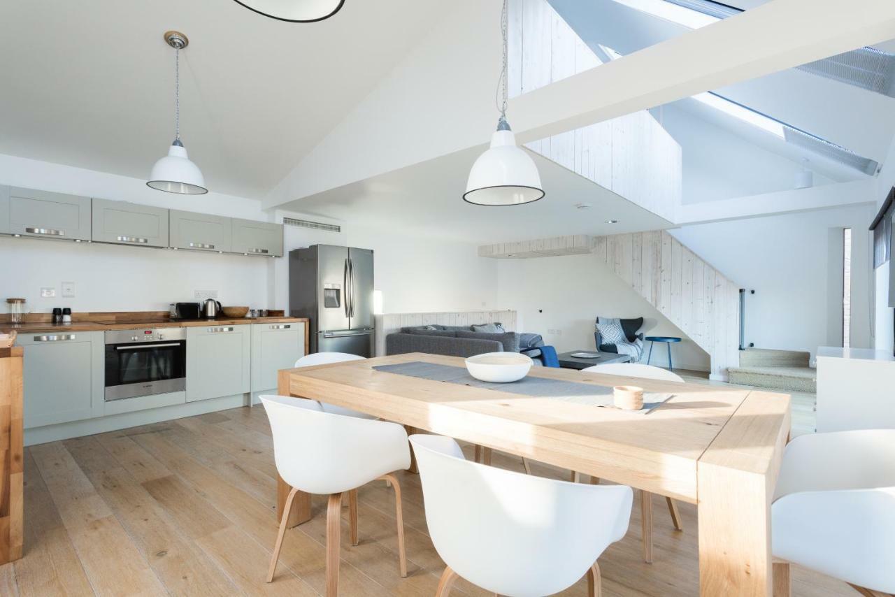The Cliffside Loft - Distinctly Modern 3 Bdr Riverside Home Бат Екстер'єр фото